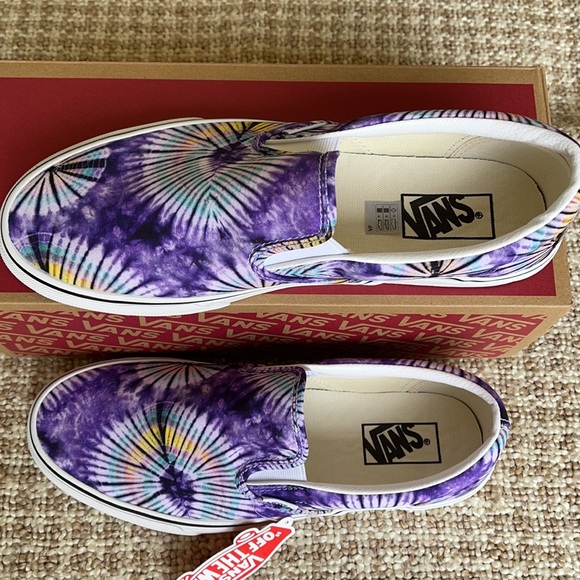 Vans Men’s Classic Slip-On New Age Purple Tie Dye Sneakers - Picture 5 of 16